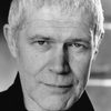 Alexander Morton as David Reynolds