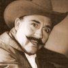Pedro D'Aguillón as Tendero (voice)