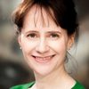 Kate Sandison as Emma
