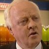 Malcolm Terris as Fowler