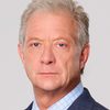 Jeff Perry as Peter Dandridge