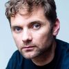 Morten Svartveit as Nordahl Grieg