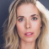 Lucy Owen as Julie