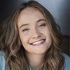Manon Capelle as Cindy