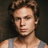 Joe Apollonio as Justin