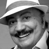 Raúl Amundaray as Embajador