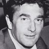 Marcel Camus as Ernesto