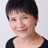 Toshie Negishi as Landlady