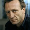 Hidde Maas as Miles Van Dehn