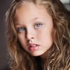 Emma Karwandy as Sophie Randall