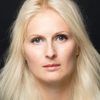 Kristel Elling as Mother
