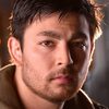 Mathew Yanagiya as Logan