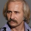 İbrahim Kurt as Onyedi Bela Kadir