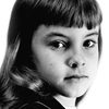 Tracy Stratford as Rena as a Child (uncredited)