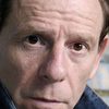 Jean-Paul Comart as Rescuer / Suicidal Man on the Bridge (voice)