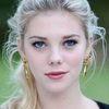 Claire Julien as Chloe