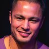 Derek Ramsay as Clark Martinez