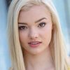 Cameryn Zupon as Tara Cole
