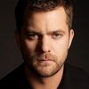 Joshua Jackson as Charlie Conway