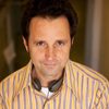 Richard Gabai as Plant Worker