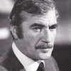 Nigel Davenport as Van Helsing