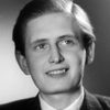 Georg Marischka as Reporter