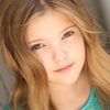 Amelia Haberman as Sue Harris