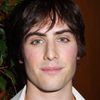 Edmund Entin as Twin #2