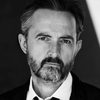 Harald Schrott as Karl Zimmer