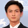 Kengo Kôra as Takumi Maezono