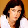 Eleanor Hutchins as Serra - Real