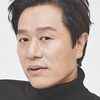 Kim Min-sang as Tokugawa Ieyasu