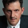 Michael Pascher as Junger Polizist