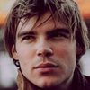 Brett Stiller as Toby Delaney