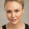 Sarina Taylor as Maren Müller