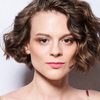 Darya Zhovner as Juna