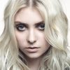 Taylor Momsen as Honey Bee Swan