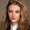Lara Peake as Danni