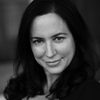 Barbara Scoppa as Lisa
