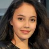 Anggika Bolsterli as Mia