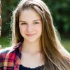 Henriette Morawe as Tinka Anders