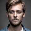 Matthijs van de Sande Bakhuyzen as Bram