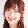 Haruka Shiraishi as Latte (voice)