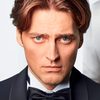 Ivan Kolesnikov as Aleksander Belov