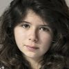 Nina Simonpoli-Barthelemy as Alice