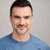 Dan Domingues as Lauris