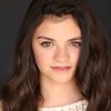 Eva Bella as Young Elsa (voice)