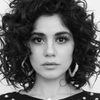 Zeynep Çamcı as Kasiyer