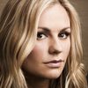 Anna Paquin as Donna