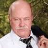 Howard Bishop as Agent Meyers